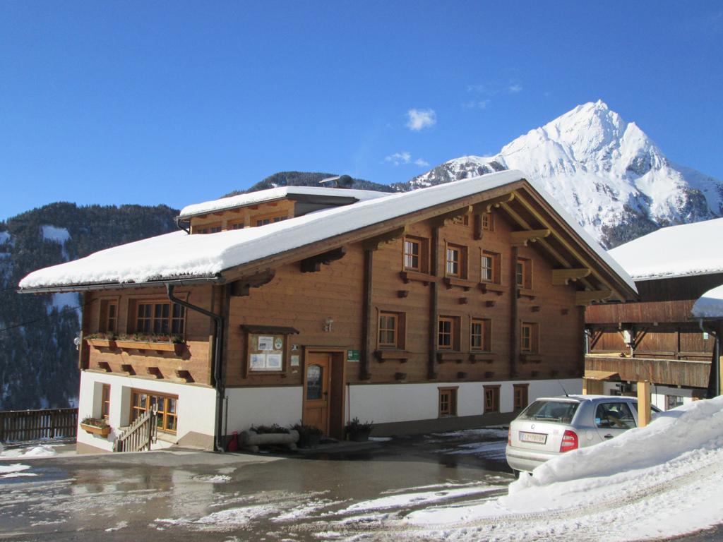 Wachtlerhof Apartment Matrei in Osttirol Bagian luar foto