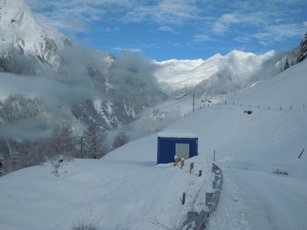 Wachtlerhof Apartment Matrei in Osttirol Bagian luar foto